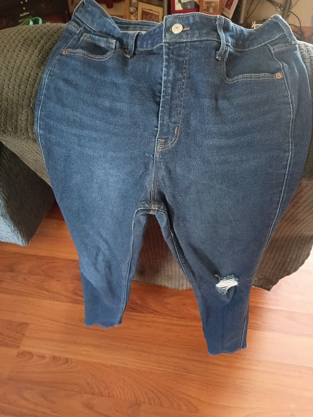 Old Navy Dark Blue High-Rise Cropped Jeans with Knee Distress